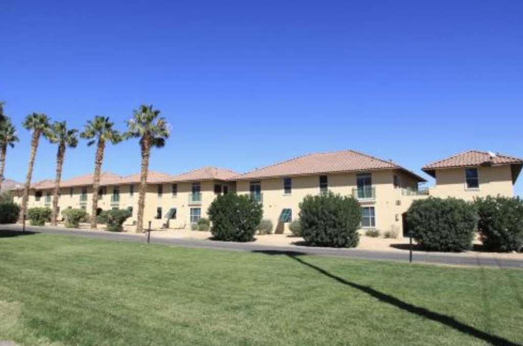 On-Base Suites Fort Irwin Екстер'єр фото